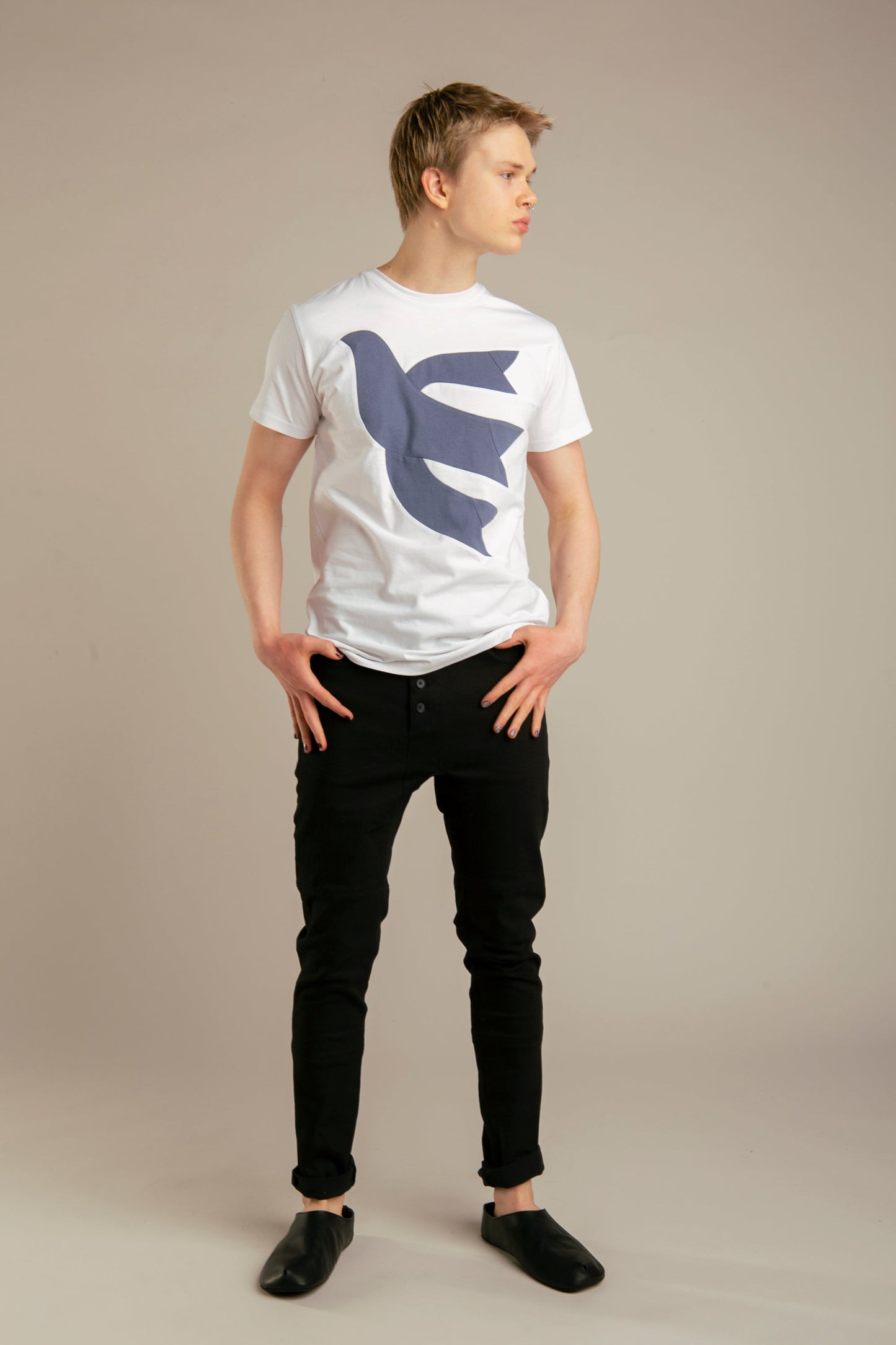 Up-shirt for men, Dove motif | White, misty blue