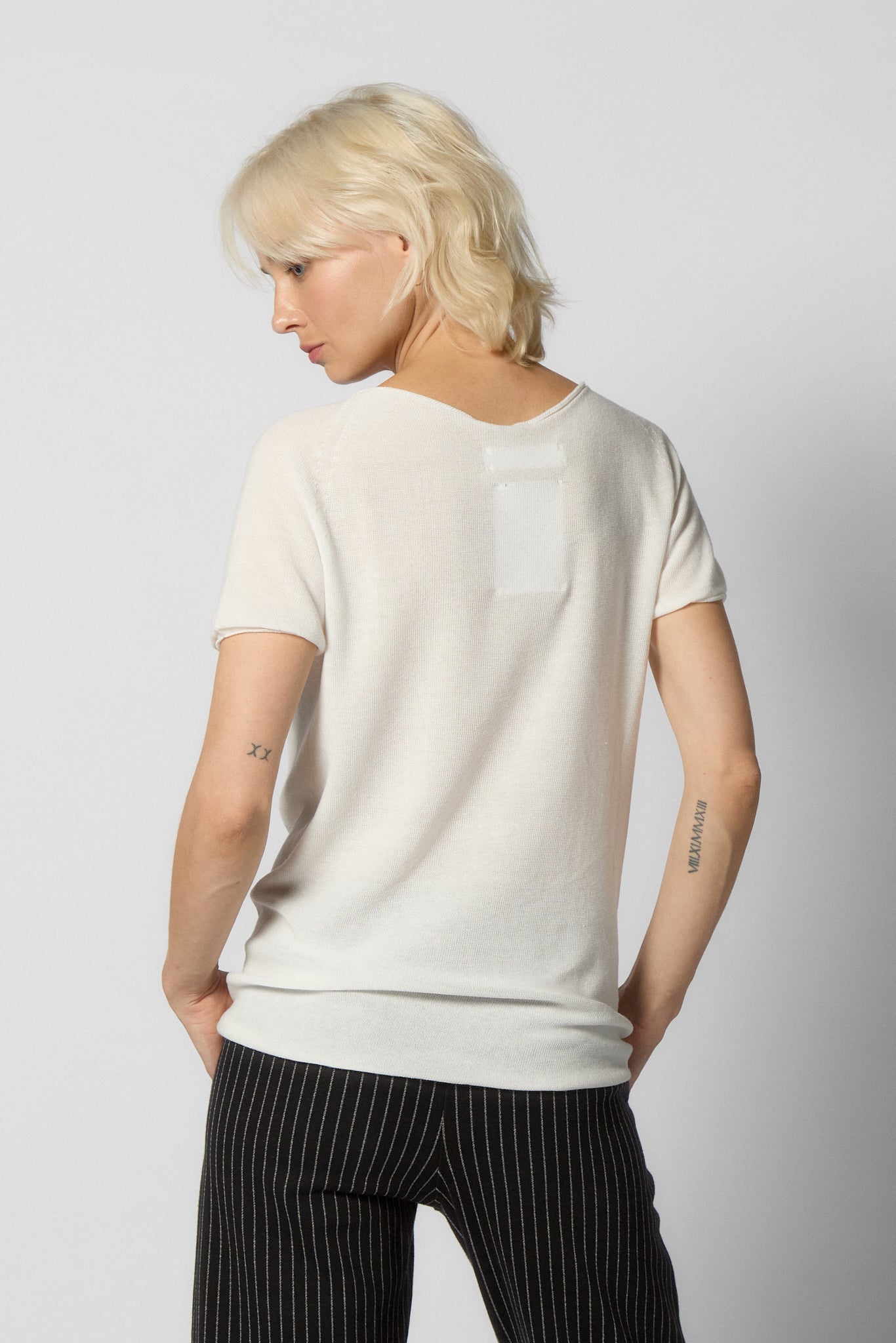 Seamless Knitted T-shirt for Women | White